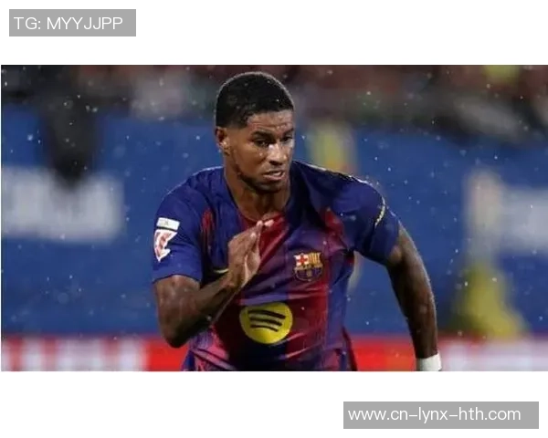 每体：巴萨有意左后卫索萨，想用桑托斯欠的290万欧确定买卖